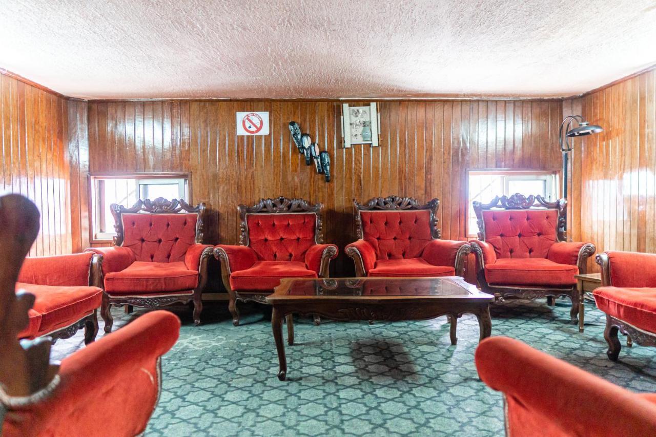 Hotel Le Majestic Дуала Екстер'єр фото